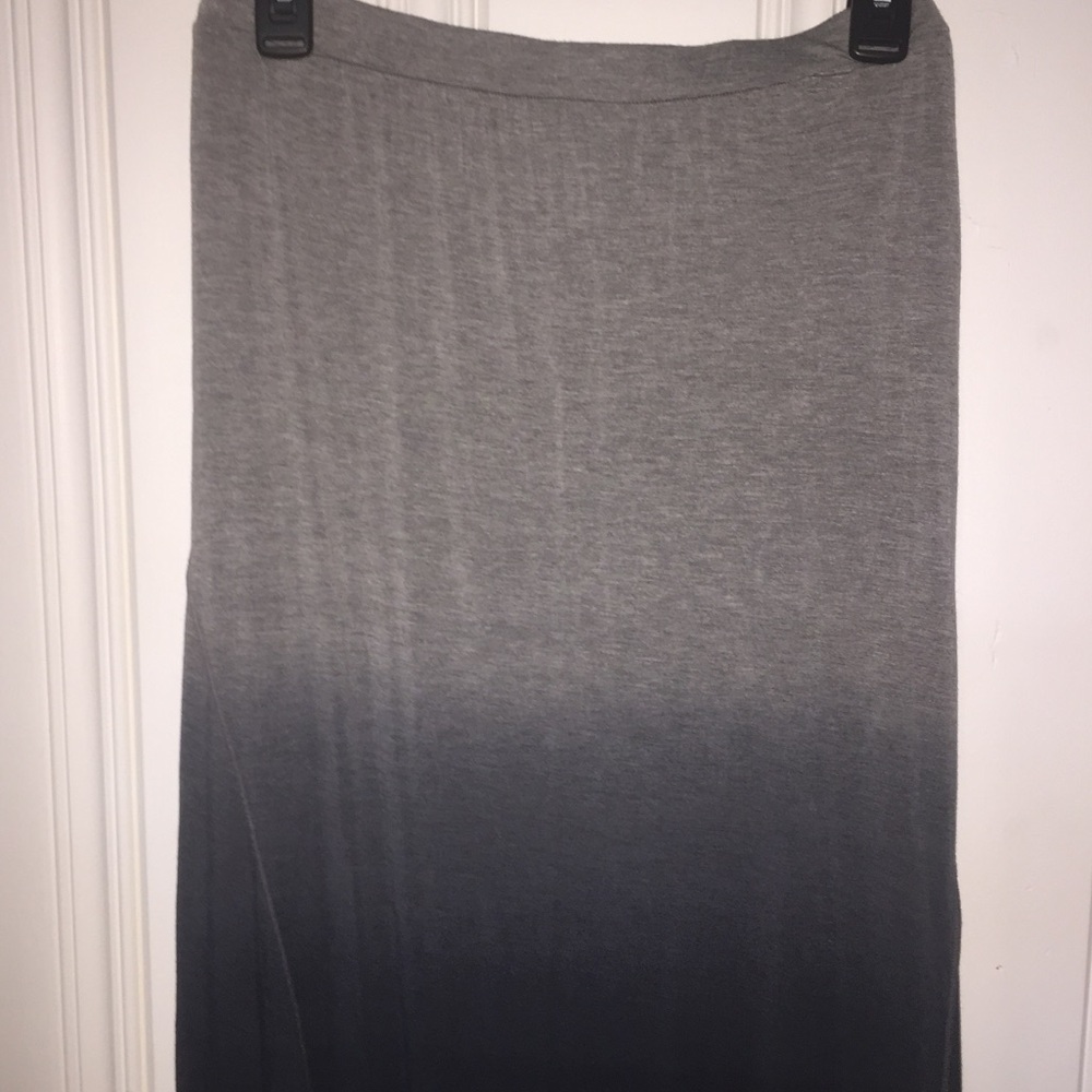 (S,M,L) Gray Dip Dye Hi Low Skirt - NWT - Picture 3 of 7